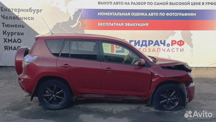 Лючок бензобака Toyota RAV4 (XA30) 77350-42080