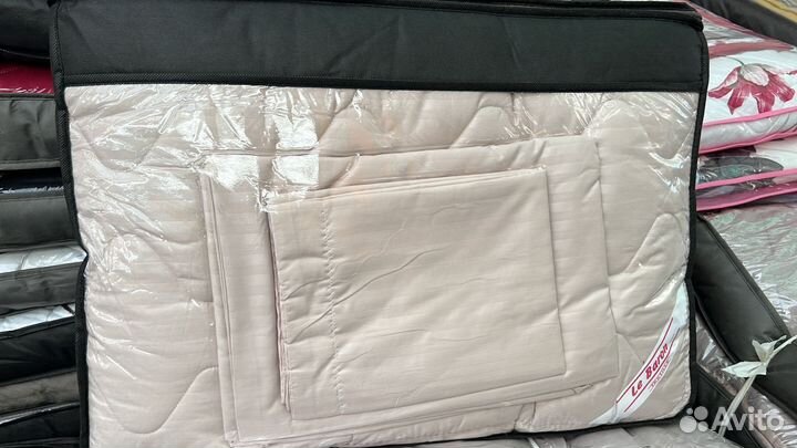 Постельное белье с одеялом