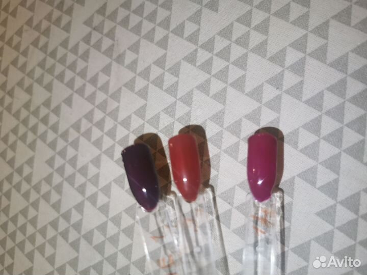 Гели для ногтей Idolé