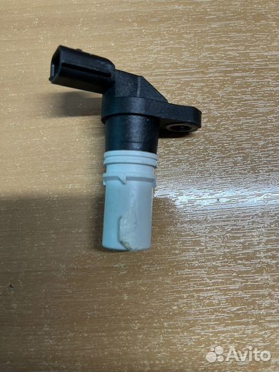 Датчик коленвала Fluence Logan Megan Duster Clio