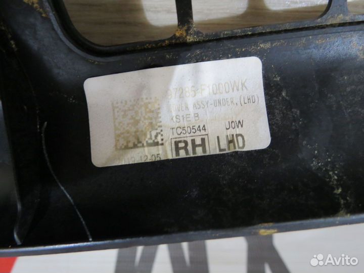 Накладка торпедо Kia Sportage 4