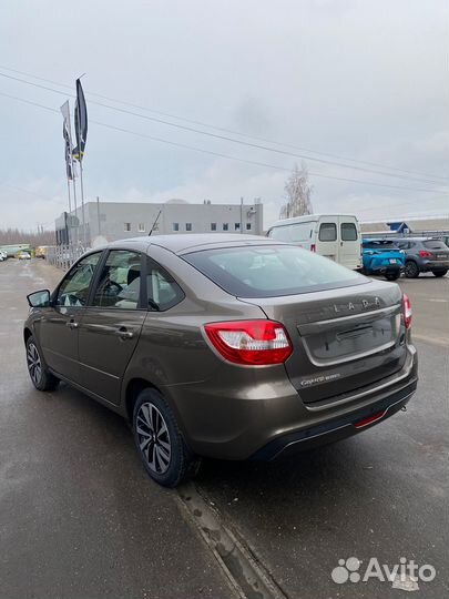 LADA Granta 1.6 МТ, 2024