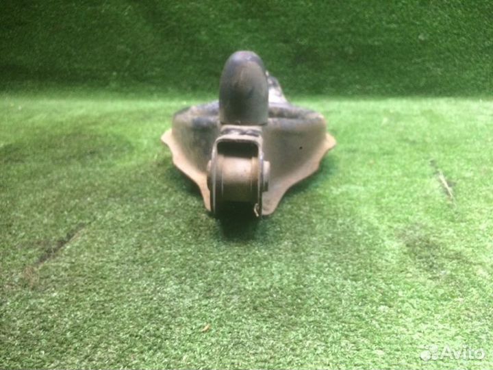 Рычаг передний правый Mazda 3 BL 1.6 2011