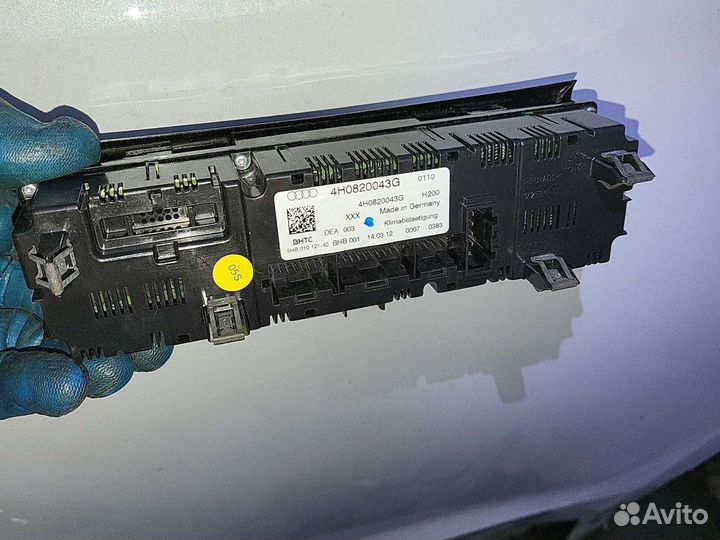 Новый блок климат контроля Audi A8 D4 4H