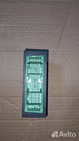 Встроенный модуль питания BMW