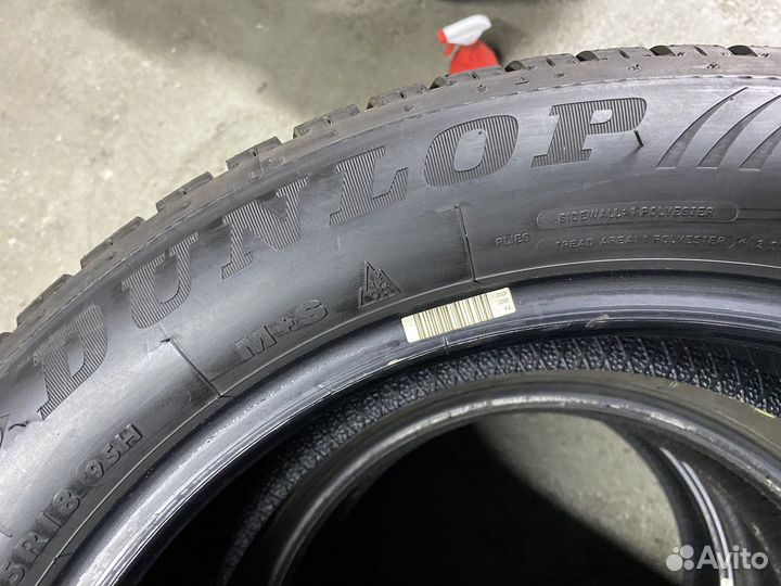 Dunlop SP Winter Sport 4D 215/55 R18 95H