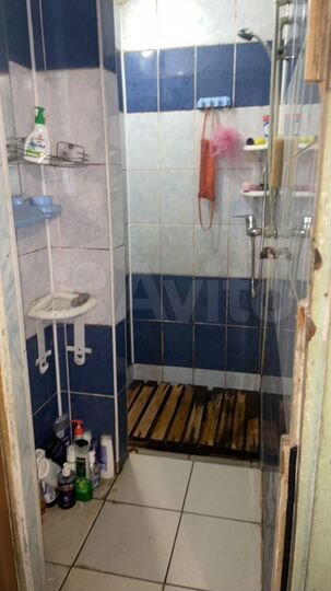 Комната 18 м² в 4-к., 4/5 эт.
