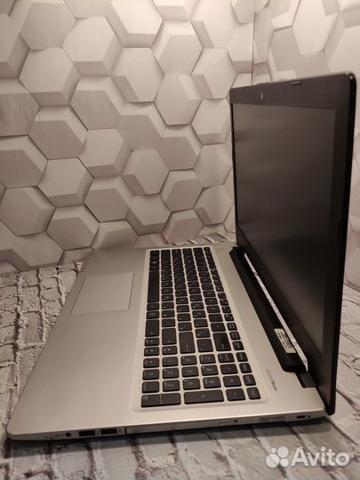 Игpoвой Аsus GeForce 2GB/SSD/intel/HDD/8GB Озу