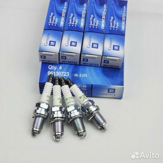 Комплект свечей зажигания