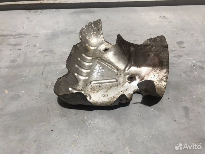 Тепловой экран Renault Sandero хетчбек 1.4 2013