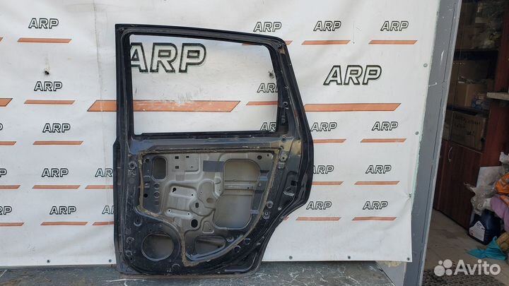 Дверь задняя правая Nissan Note E11 2005-2013