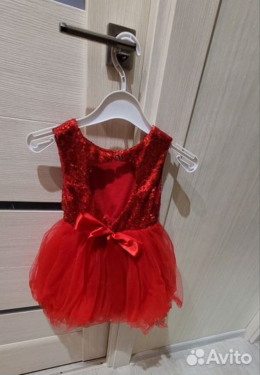 Красивое платье для девочки. Размер 86-92