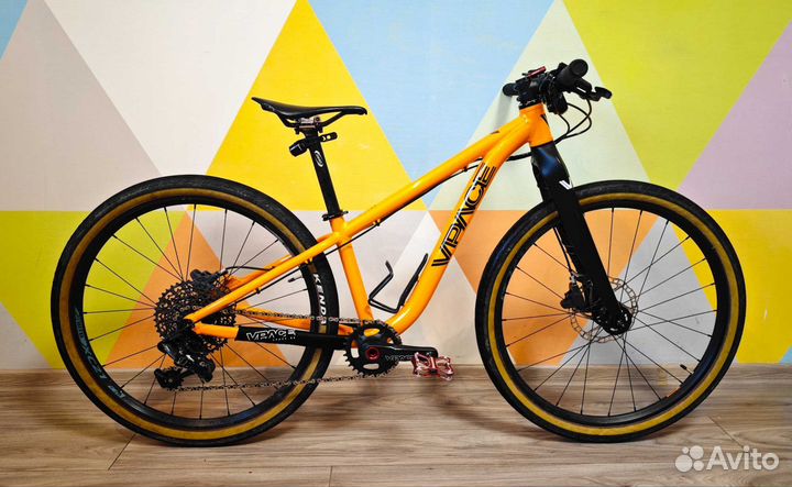 Лёгкий велосипед Vpace Max 24