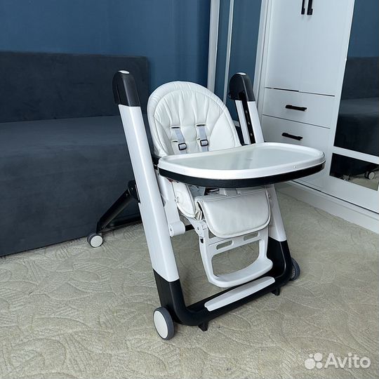 Стульчик для кормления Peg Perego Siesta. Италия