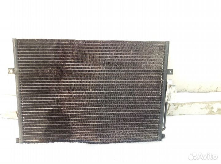 Радиатор кондиционера jeep grand cherokee WJ 99-04