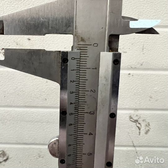 Pirelli P Zero Rosso 275/40 R19 105