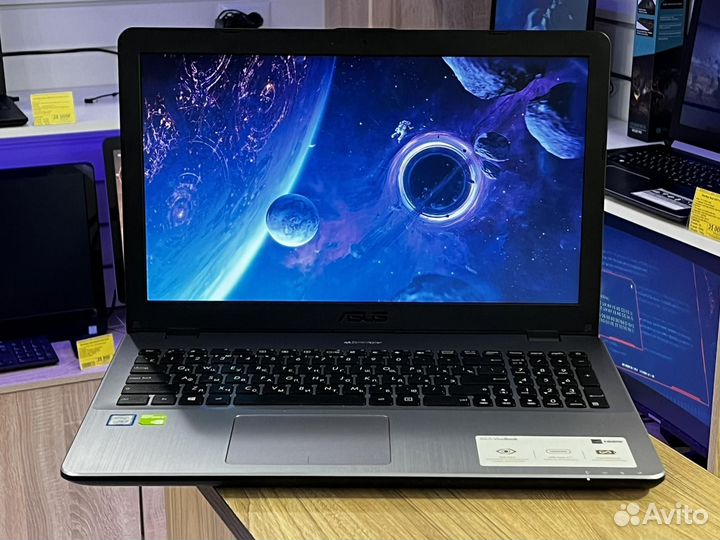Хороший вариант для игр от компании Asus