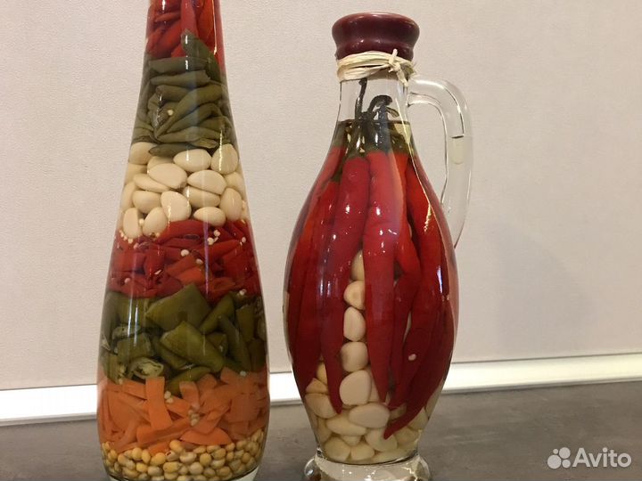 Бутылка с овощами декор