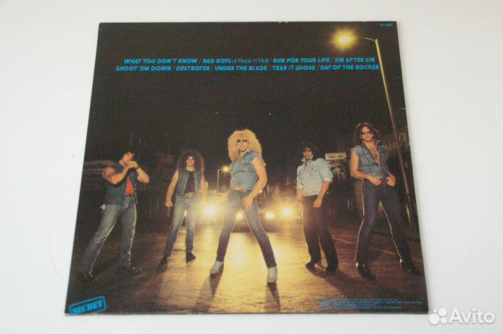 Пластинкa Twisted Sister Under The Blade 82 EX+