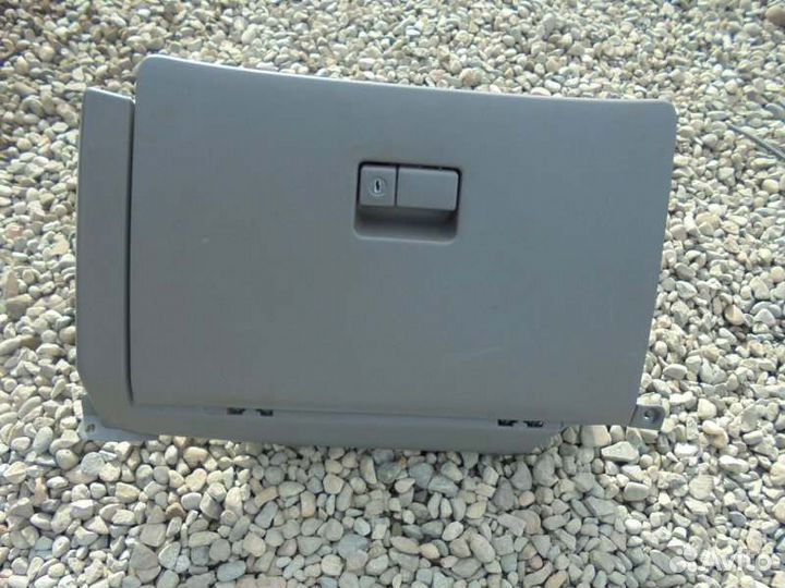 Бардачок Toyota Camry Gracia MCV25 2MZ-FE 2001/6