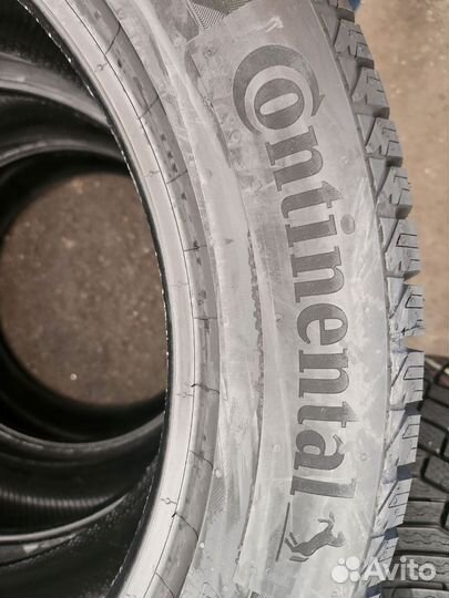 Continental ContiVikingContact 7 SUV 255/50 R20 109T