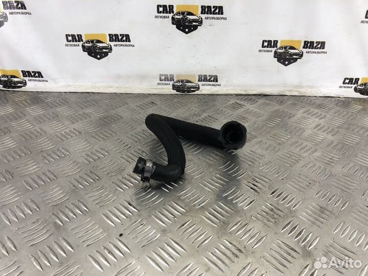 Патрубок отопителя