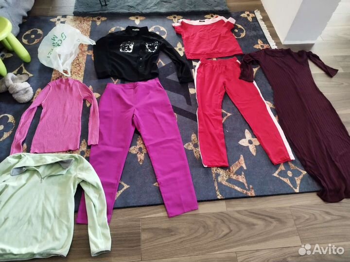 Женские Вещи бесплатно 44-48