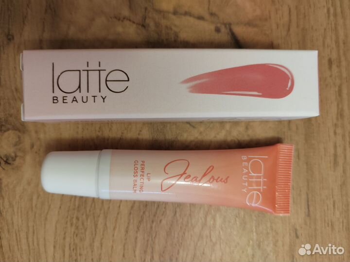 Блеск-бальзам для губ новый jealous lip gloss balm