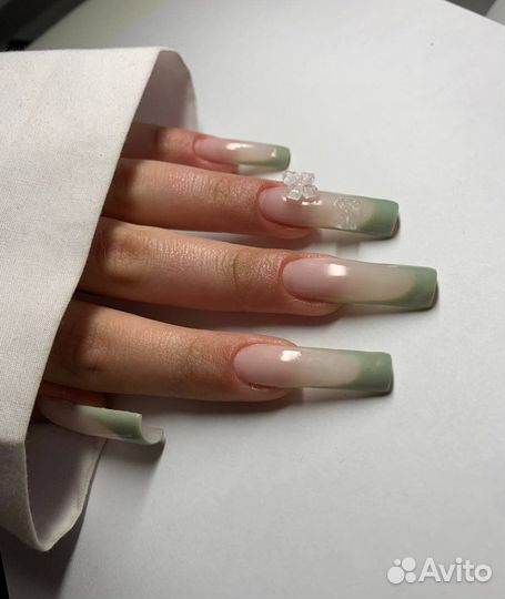 Мастер маникюра