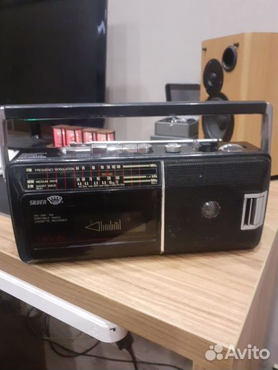 Радиоприемник магнитофон Silver japan
