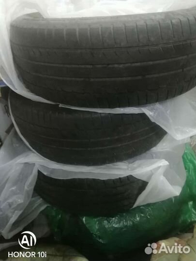 Michelin Primacy HP 215/60 R16