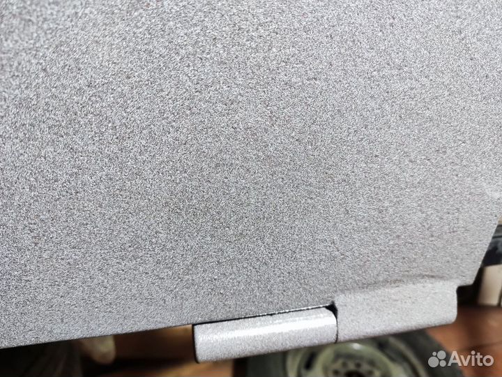 Инструментальный ящик на полуприцеп (125х50х50)