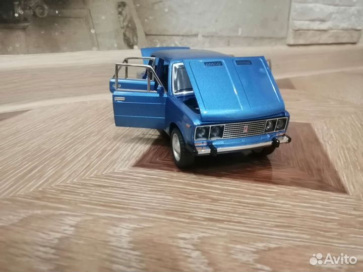 Металлическая машинка ваз 2106 шестерка