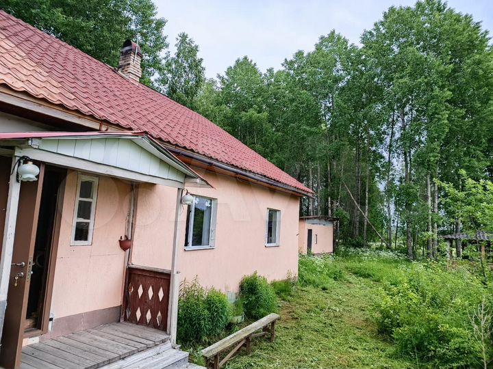 Дом 170 м² на участке 11 сот.