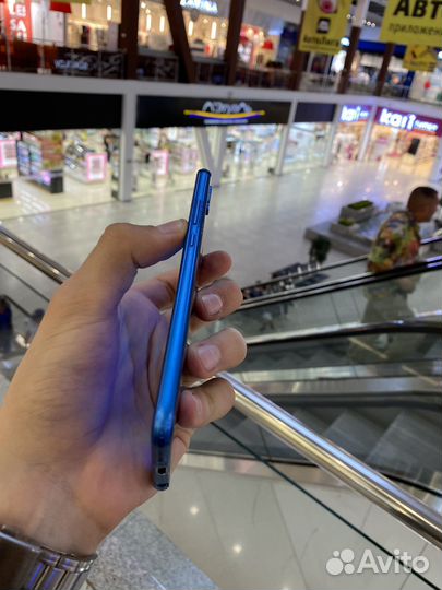 Телефон huawei p20 lite