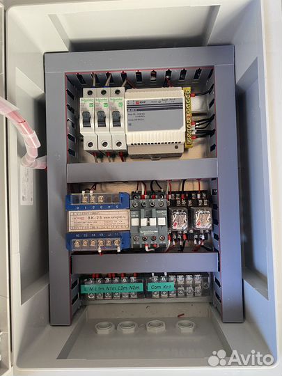 Шкаф управления / контроллер