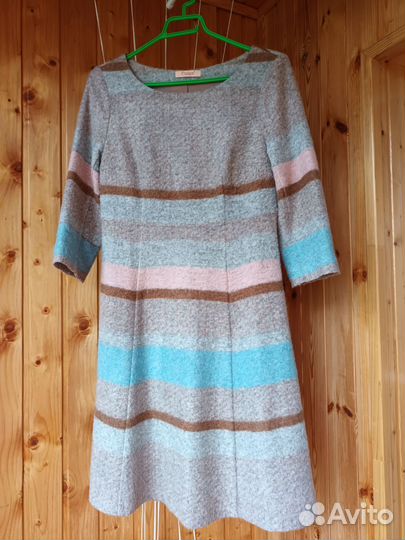 Платье женское 42 44