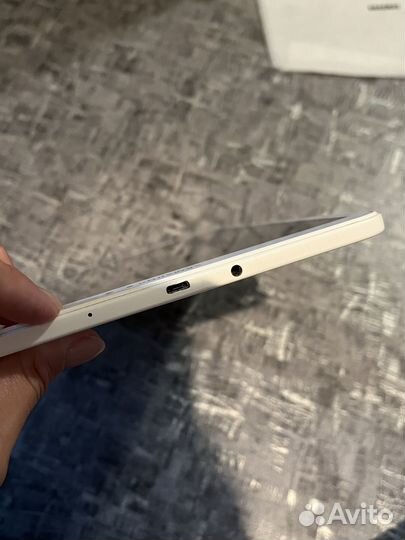 Планшет Samsung Galaxy Tab A 10,5 на запчасти