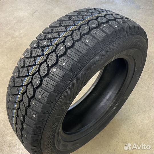 Gislaved Nord Frost 200 235/45 R18 98T