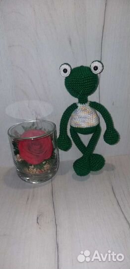 Игрушка лягушонок