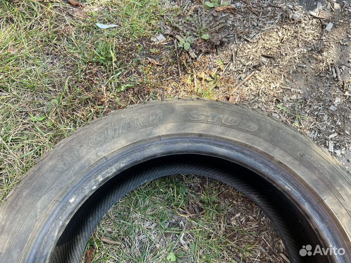 Yokohama Ice Guard Stud IG55 215/55 R17 98