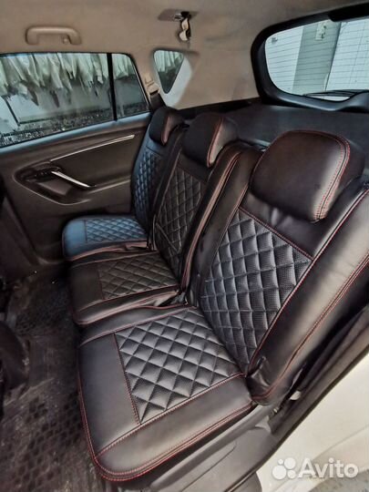 Авточехлы Тойота Виш