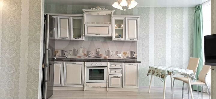 2-к. квартира, 50 м², 8/21 эт.