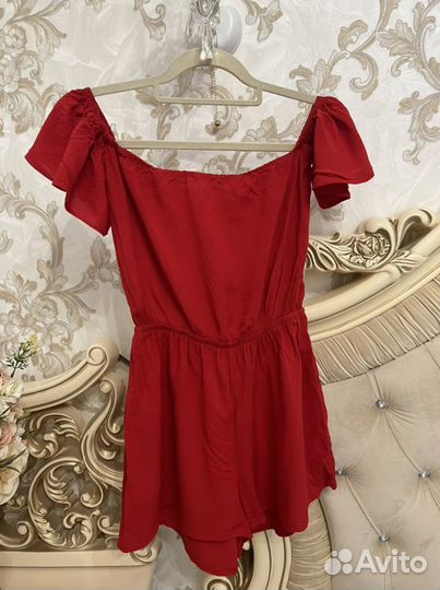 Комбинезон красный 42-44 р