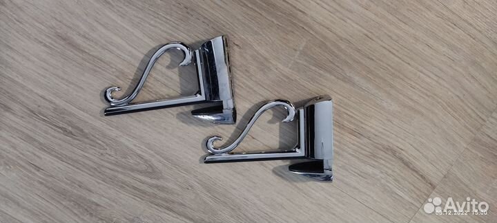 Держатель для полки