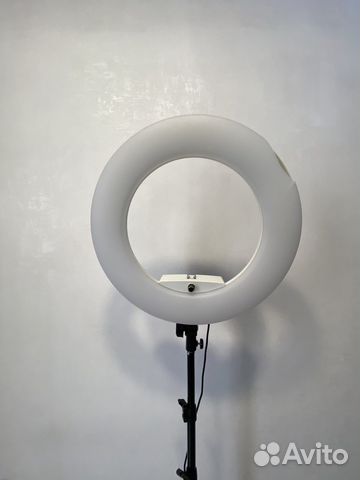 Кольцевая лампа со штативом FE480