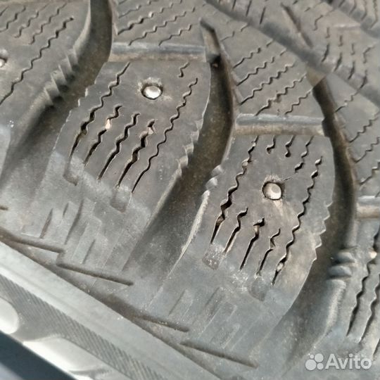 Bridgestone Ice Cruiser 7000 225/65 R17 106T