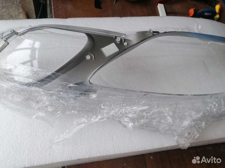 Новые стекла для фар Lexus GS S190 2005-2012