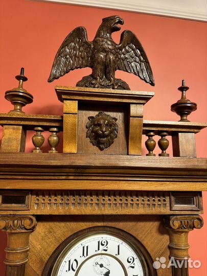 Настенные часы Gustav Beker