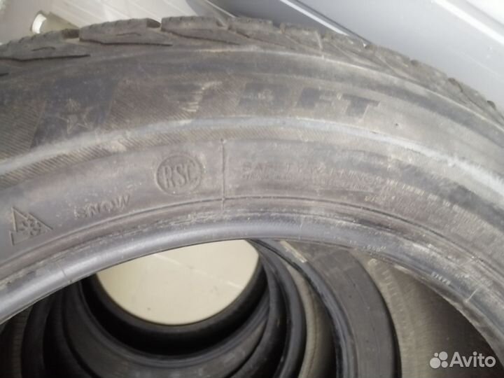 Bridgestone Blizzak LM-32 225/55 R17